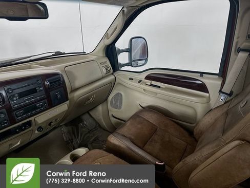 Used 2006 Ford F350 King Ranch AWD/4WD image 21