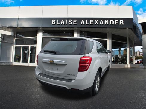 Used 2016 Chevrolet Equinox LS AWD/4WD image 3