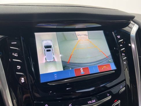 Used 2019 Cadillac Escalade Luxury image 14