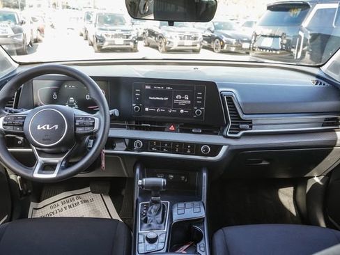 Certified 2023 Kia Sportage LX image 14