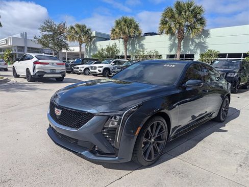 Used 2025 Cadillac CT5 Sport image 9