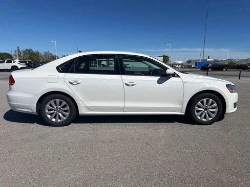 Used 2015 Volkswagen Passat 1.8T Wolfsburg Edition image 3