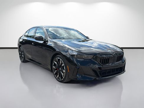 New 2027 BMW 540i xDrive w/ Executive Package AWD/4WD image 1