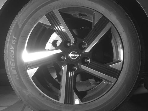 Used 2025 Nissan Sentra SV FWD image 15