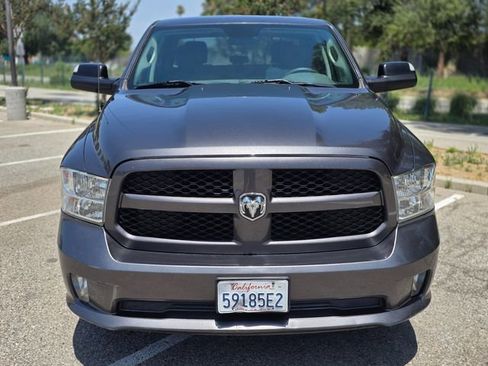 Used 2017 RAM 1500 Express RWD image 37