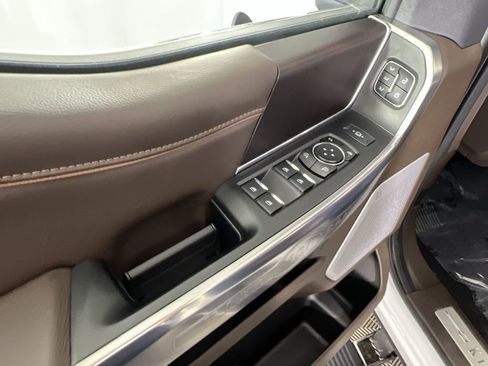 Used 2025 Ford F250 King Ranch AWD/4WD image 24