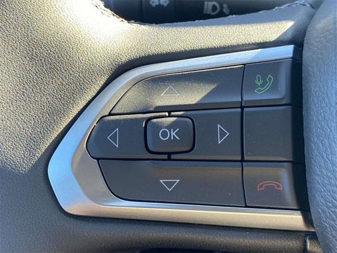 New 2026 Jeep Compass Latitude image 27