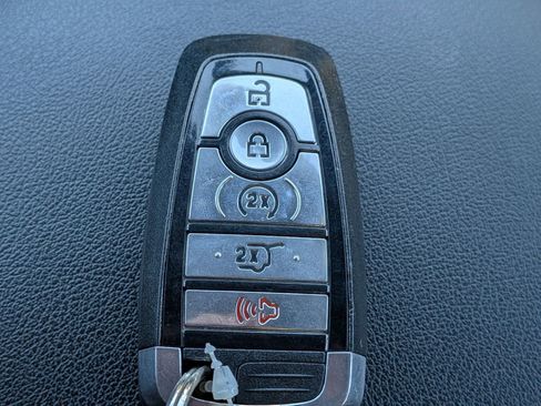 Certified 2024 Ford Edge ST-Line image 35