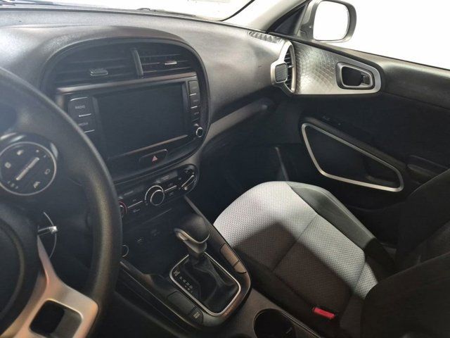 Certified 2023 Kia Soul LX FWD image 7