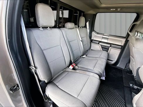 Used 2020 Ford F150 XLT w/ Equipment Group 302A Luxury AWD/4WD image 20
