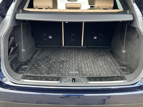 Used 2020 Jaguar F-PACE Prestige image 29
