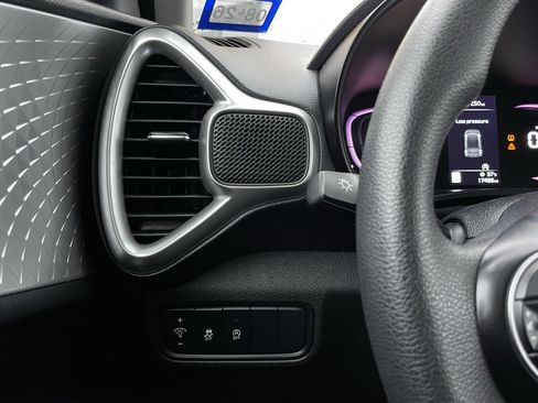 Used 2023 Kia Soul LX w/ Option Group 015 image 14