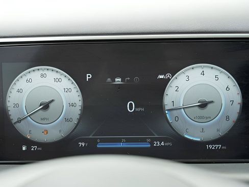 Certified 2024 Hyundai Tucson Limited AWD/4WD image 32