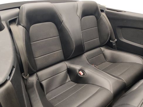 Used 2019 Ford Mustang Premium RWD image 21