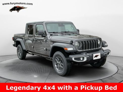 New 2026 Jeep Gladiator Sport AWD/4WD image 1