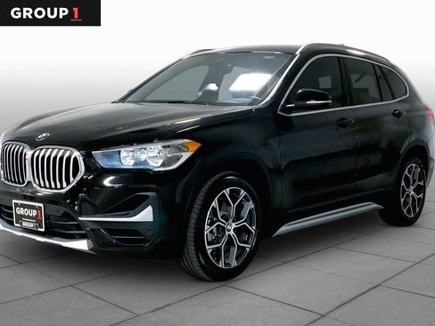 Used 2021 BMW X1 xDrive28i image 1