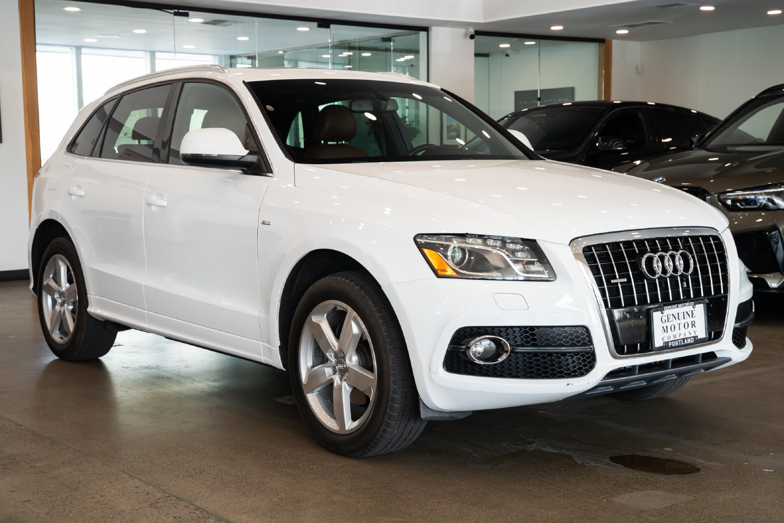 Used 2012 Audi Q5 3.2 Premium Plus AWD/4WD image 3