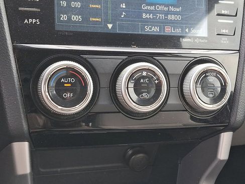 Used 2017 Subaru Forester 2.5i Premium image 17