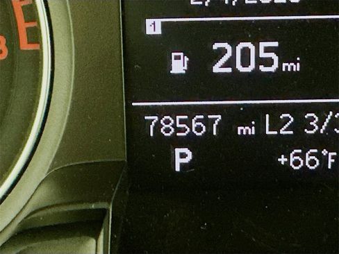 Used 2015 Audi A4 2.0T Premium image 14