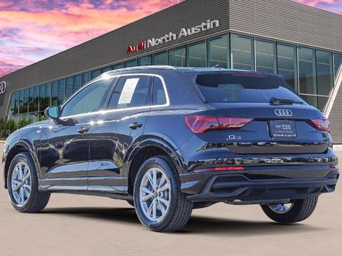 Certified 2025 Audi Q3 2.0T Premium w/ Convenience Package image 5