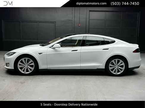 Used 2015 Tesla Model S P85D image 4