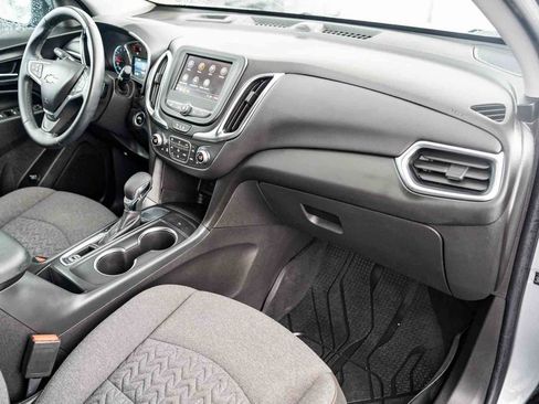 Certified 2024 Chevrolet Equinox LT FWD image 27