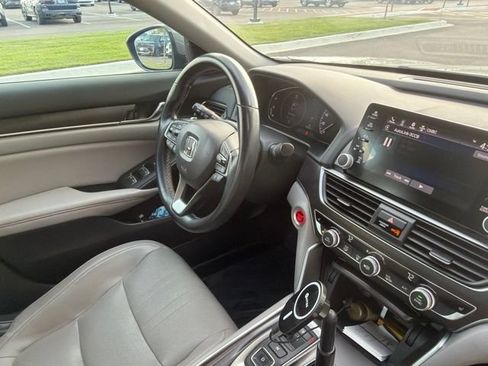 Used 2018 Honda Accord EX-L image 6