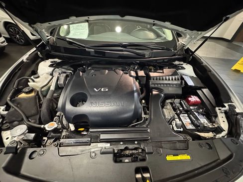 Used 2016 Nissan Maxima SR image 37