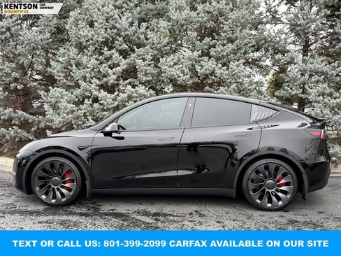 Used 2024 Tesla Model Y Performance image 4
