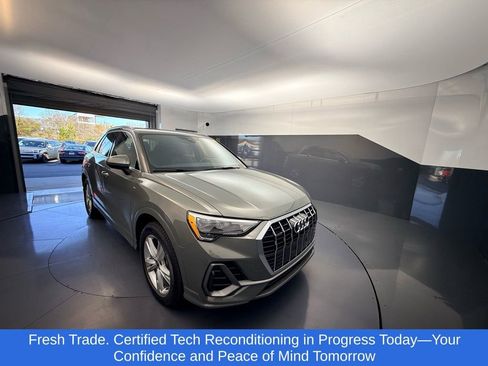 Used 2022 Audi Q3 2.0T Premium w/ Convenience Package image 5