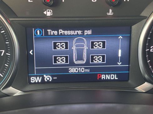 Used 2024 Chevrolet Equinox LT w/ LPO, Floor Liner Package AWD/4WD image 24