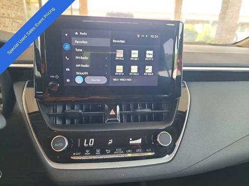 Used 2023 Toyota Corolla LE FWD image 18