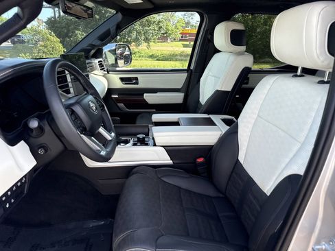 Used 2024 Toyota Tundra Capstone image 12