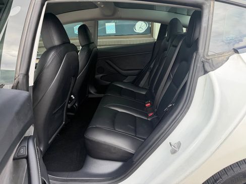 Used 2023 Tesla Model 3 Standard Range RWD image 13