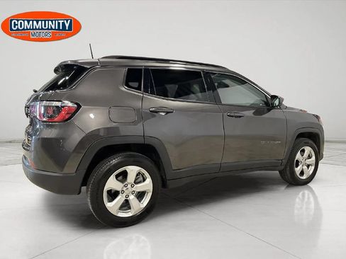 Used 2020 Jeep Compass Latitude w/ Popular Equipment Group AWD/4WD image 8