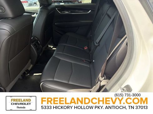 Used 2022 Cadillac XT5 Premium Luxury AWD/4WD image 16