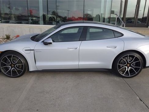 New 2025 Porsche Taycan image 2