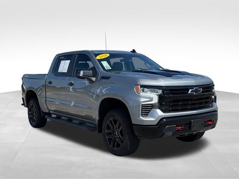 Used 2026 Chevrolet Silverado 1500 LT Trail Boss w/ LT Trail Boss Premium Package AWD/4WD image 31
