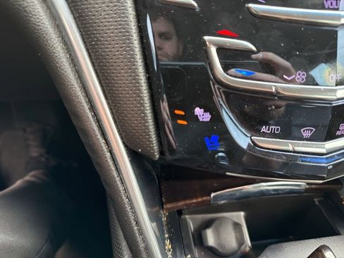 Used 2016 Cadillac XTS Luxury w/ Driver Awareness Package FWD image 17