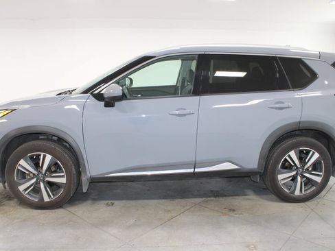 Used 2023 Nissan Rogue SL w/ SL Premium Package FWD image 6