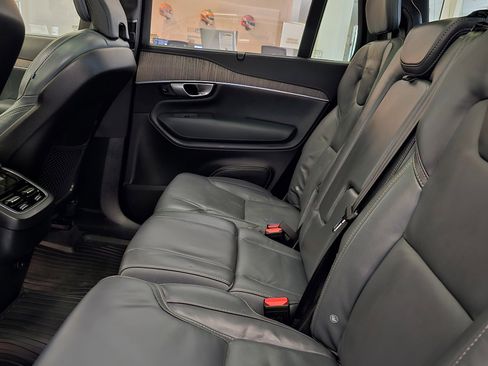 Certified 2024 Volvo XC90 B6 Ultimate w/ Protection Package image 21