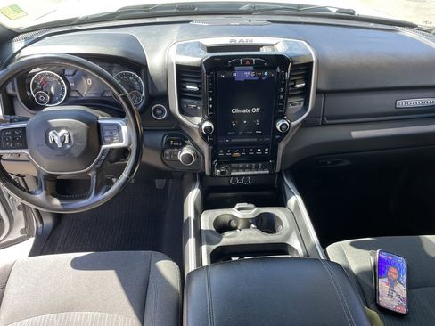 Used 2022 RAM 2500 Big Horn w/ Level B Equipment Group AWD/4WD image 15