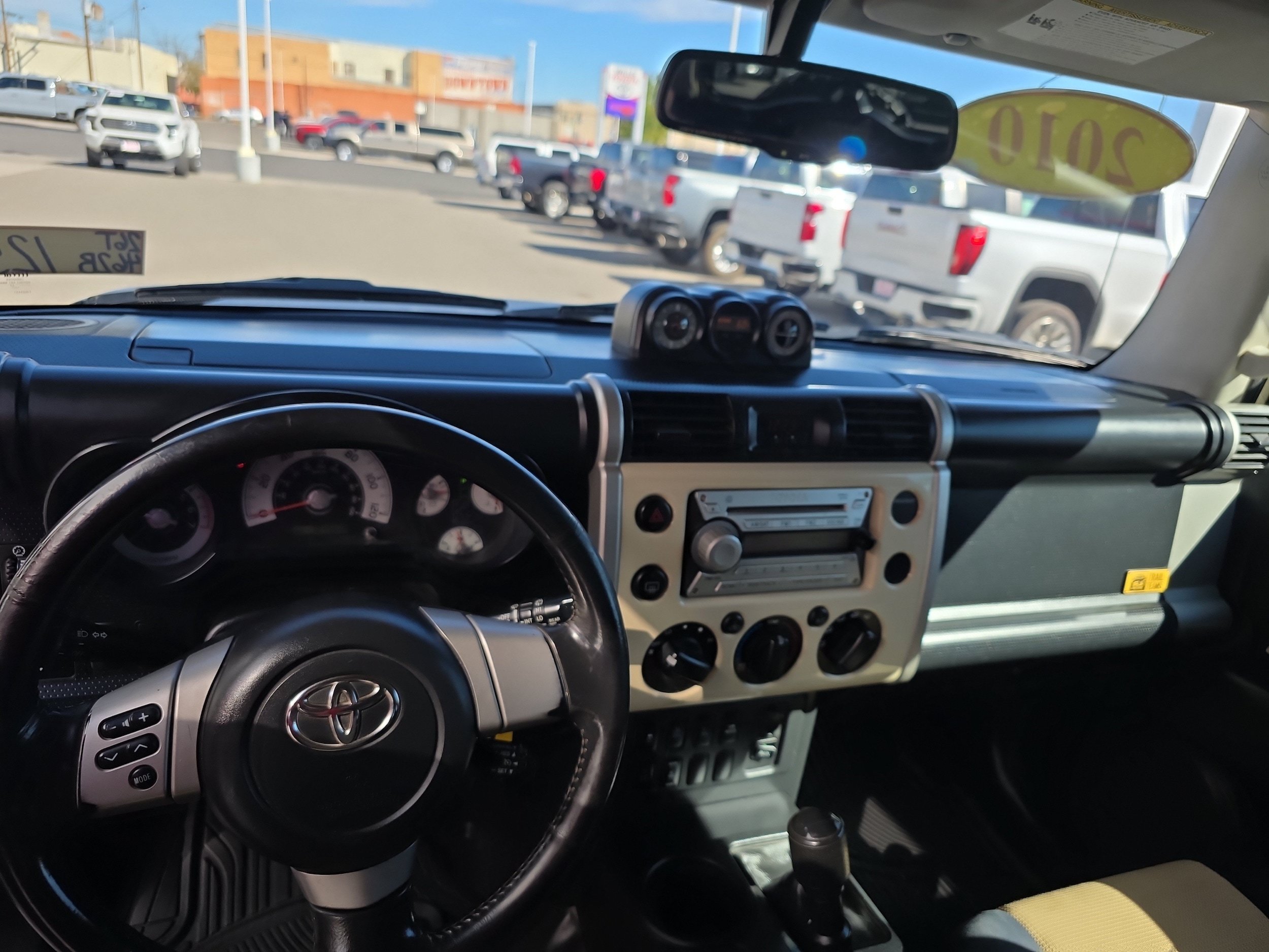Used 2010 Toyota FJ Cruiser 4WD image 3