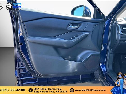 Certified 2024 Nissan Rogue SV AWD/4WD image 18