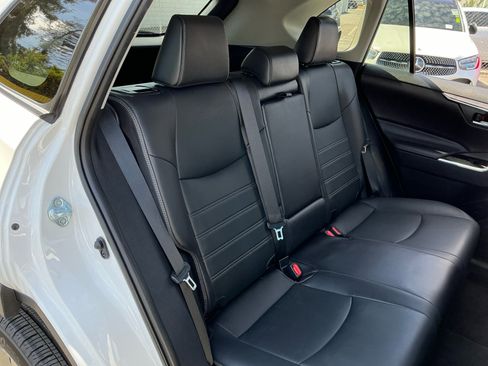 Used 2024 Toyota RAV4 XLE Premium FWD image 20