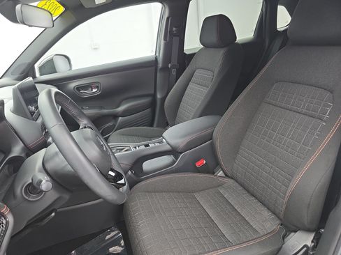 Used 2023 Honda HR-V Sport image 14