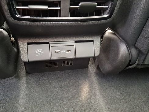 Used 2023 Acura MDX SH-AWD image 15