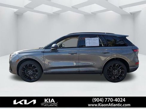 Used 2023 Lincoln Corsair Reserve w/ Jet Appearance Package image 6