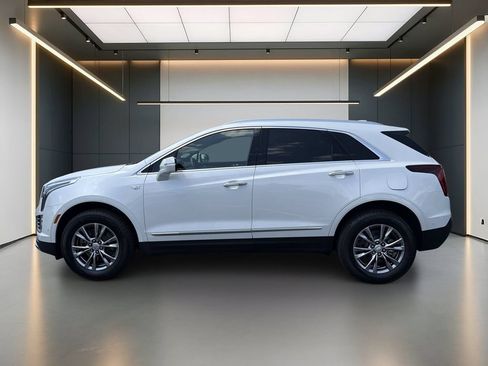 Certified 2023 Cadillac XT5 Premium Luxury w/ Technology Package FWD image 2