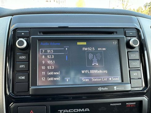 Used 2015 Toyota Tacoma 4x4 Double Cab w/ TRD Sport Package image 15